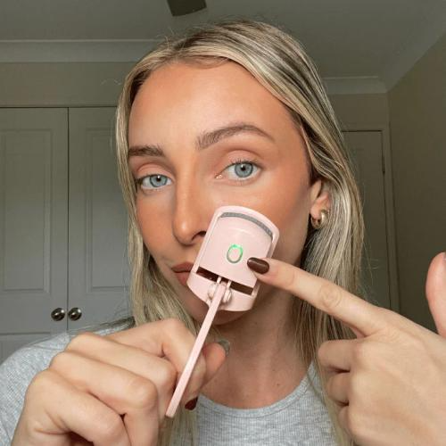 FlexGrips™ Eyelash Curler